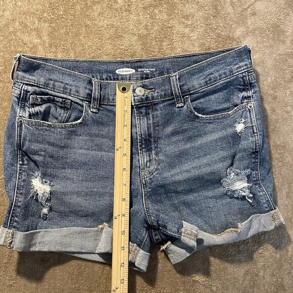 Old Navy Shorts Womens 10 Boyfriend Mid Rise Distressed Medium Wash Denim Jean - Picture 5 of 6